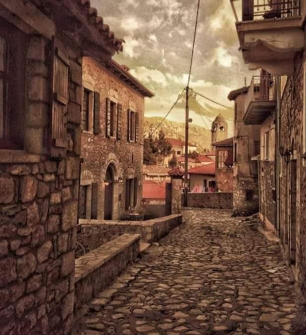Despotikon Dimitsana Guest House - Ξενώνας Δεσποτικόν Αντωνόπουλου Ngoại thất bức ảnh